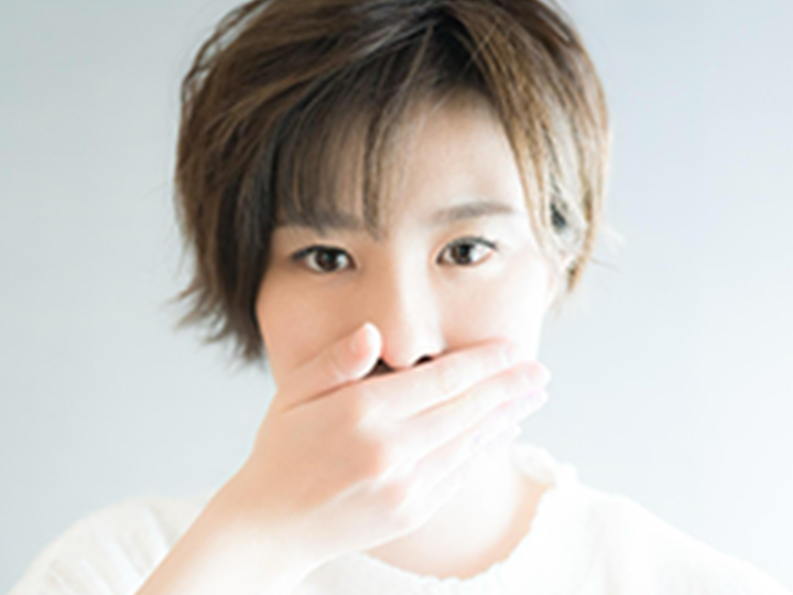 歯並びが悪くて口元を見られたくない
